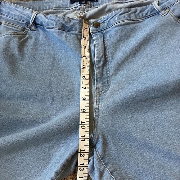 Lot of 2 Denim Shorts Womens Plus Size 24 W Bermuda Casual Stretch 5 Pocket - Picture 6 of 14